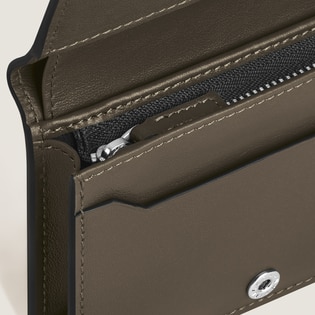 Nano Continental-Brieftasche aus Corteccia-Sfumato-Leder