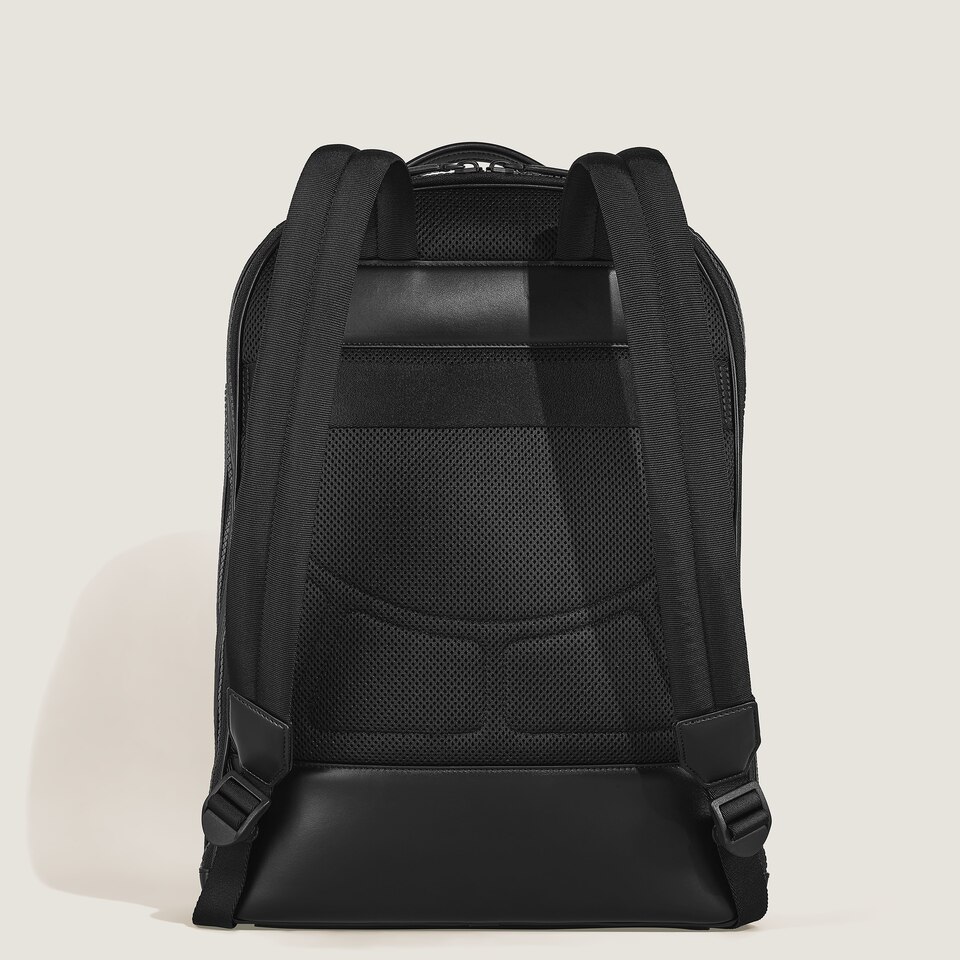 Medium Backpack with 3 Compartments in Extreme Leather - 6