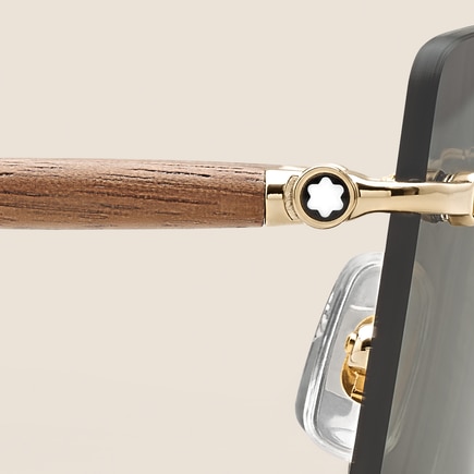 Squared Sunglasses with Gold-Coloured Metal Frame 