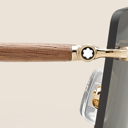 Squared Sunglasses with Gold-Coloured Metal Frame 