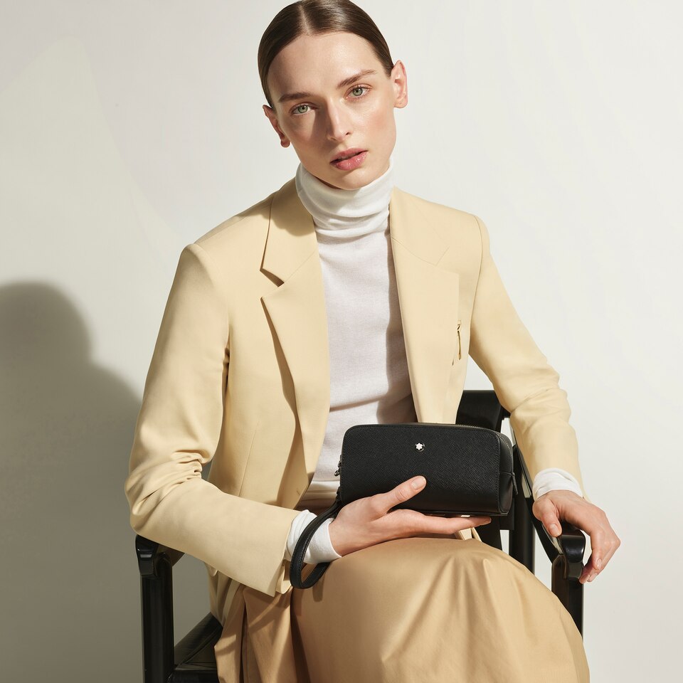 Small Wash Bag in Sartorial Leather - 2