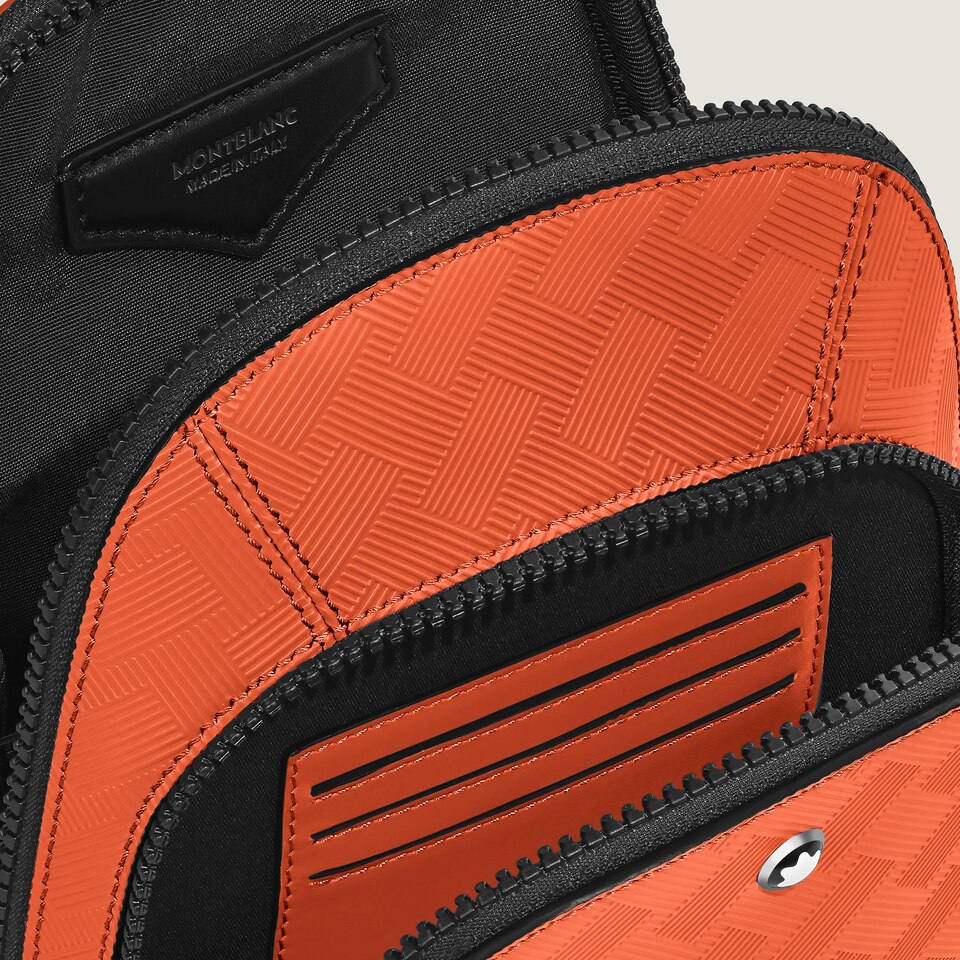 Mittelgro&szlig;e Umh&auml;ngetasche aus Extreme Leder - 5
