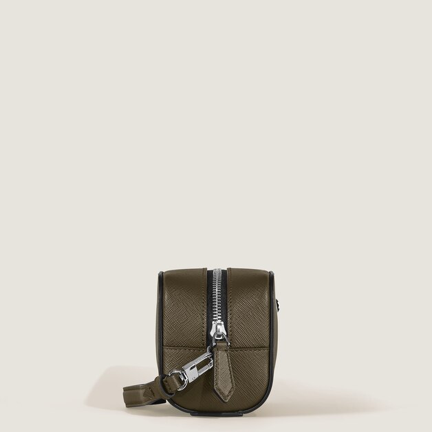 Small Toiletry Clutch in Sartorial Leather - 5