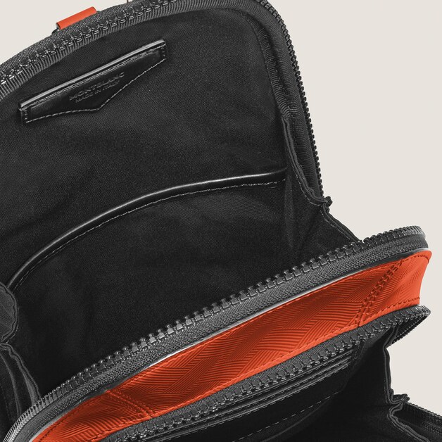 Medium On-Body Bag in Extreme Leather - 4