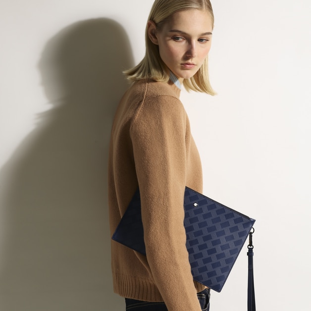 Clutch in Extreme Leather - 5