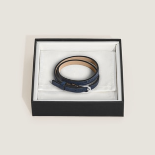 Horseshoe Buckle Adjustable Bracelet in Grain Leather