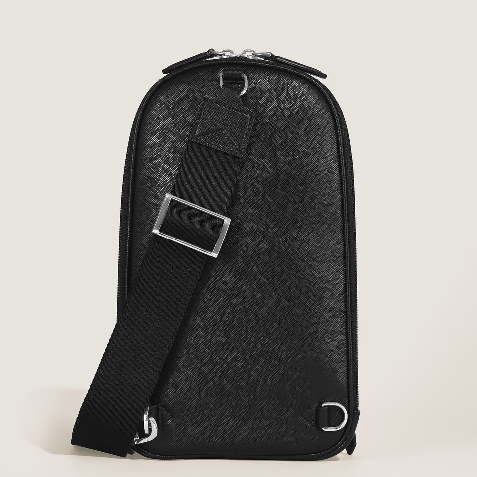 Medium On-Body Bag in Sartorial Leather - 4