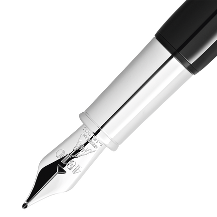 Montblanc Heritage Rouge et Noir "Baby" Special Edition Black Fountain Pen F