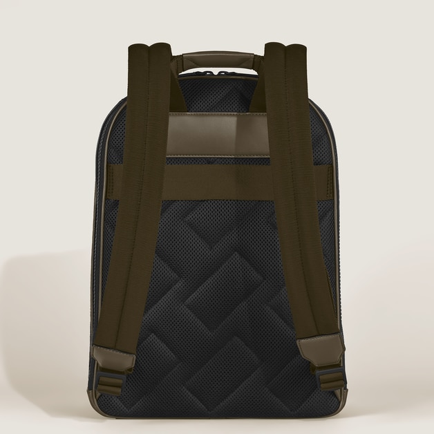 Medium Backpack with 3 Compartments in Extreme Leather - 5