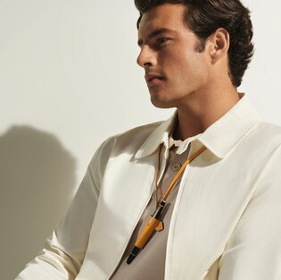1-Pen Loop Necklace in Sartorial Leather