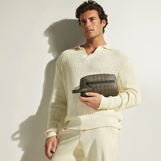 Toiletry Clutch in Extreme Leather