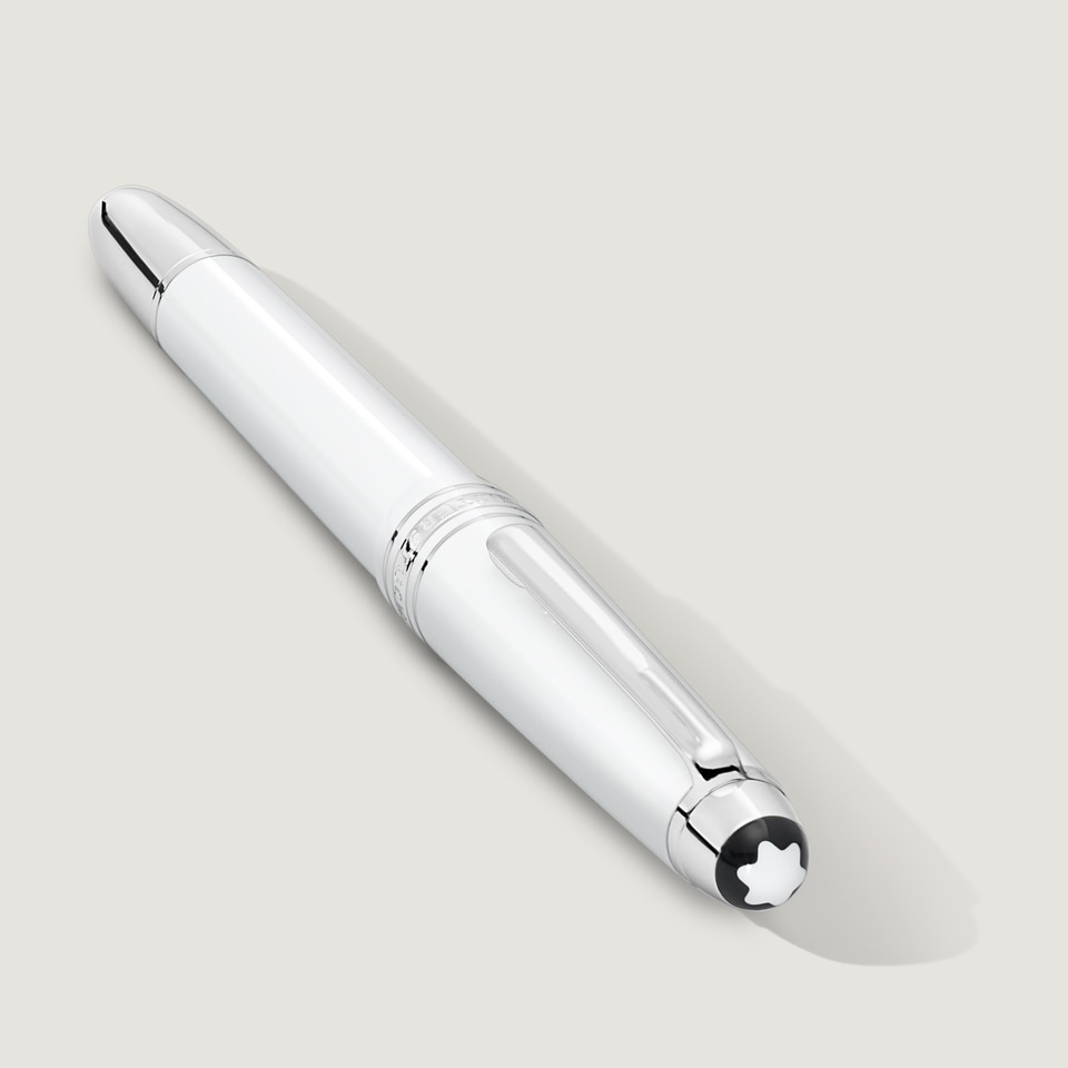 Meisterst&uuml;ck White Classique Fountain Pen (M) - 5