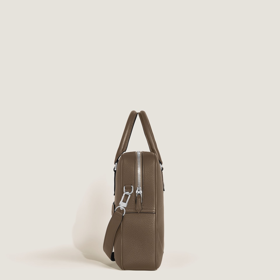 Medium Briefcase in Grain Leather - 4