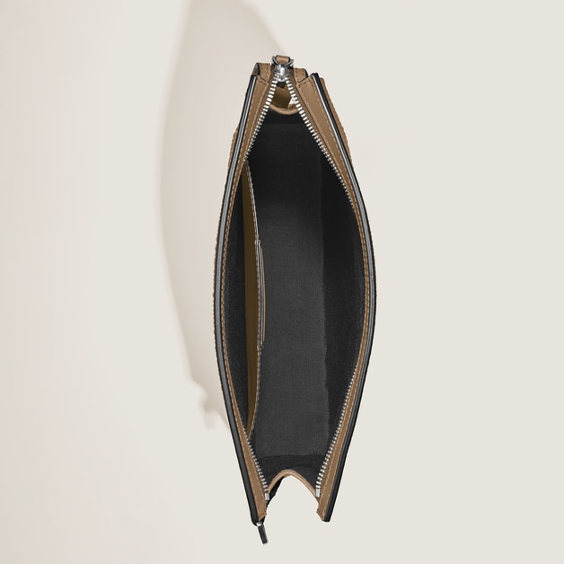 Clutch in Corteccia Sfumato Leather - 8