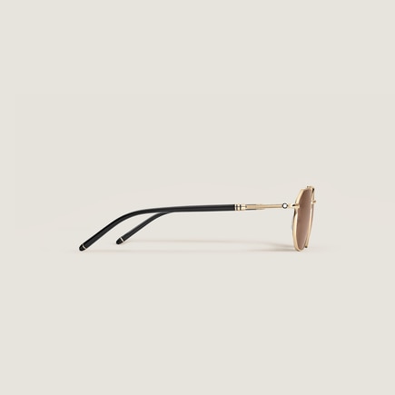 Squared Sunglasses with Gold-Coloured Metal Frame