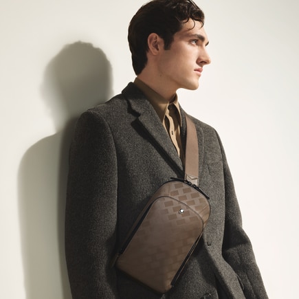 Sac On-Body Moyen Mod&egrave;le en Cuir Extreme