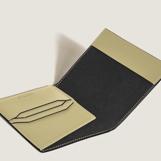 Passport Holder in Extreme Leather