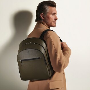 Medium Backpack with 3 Compartments in Sartorial Leather