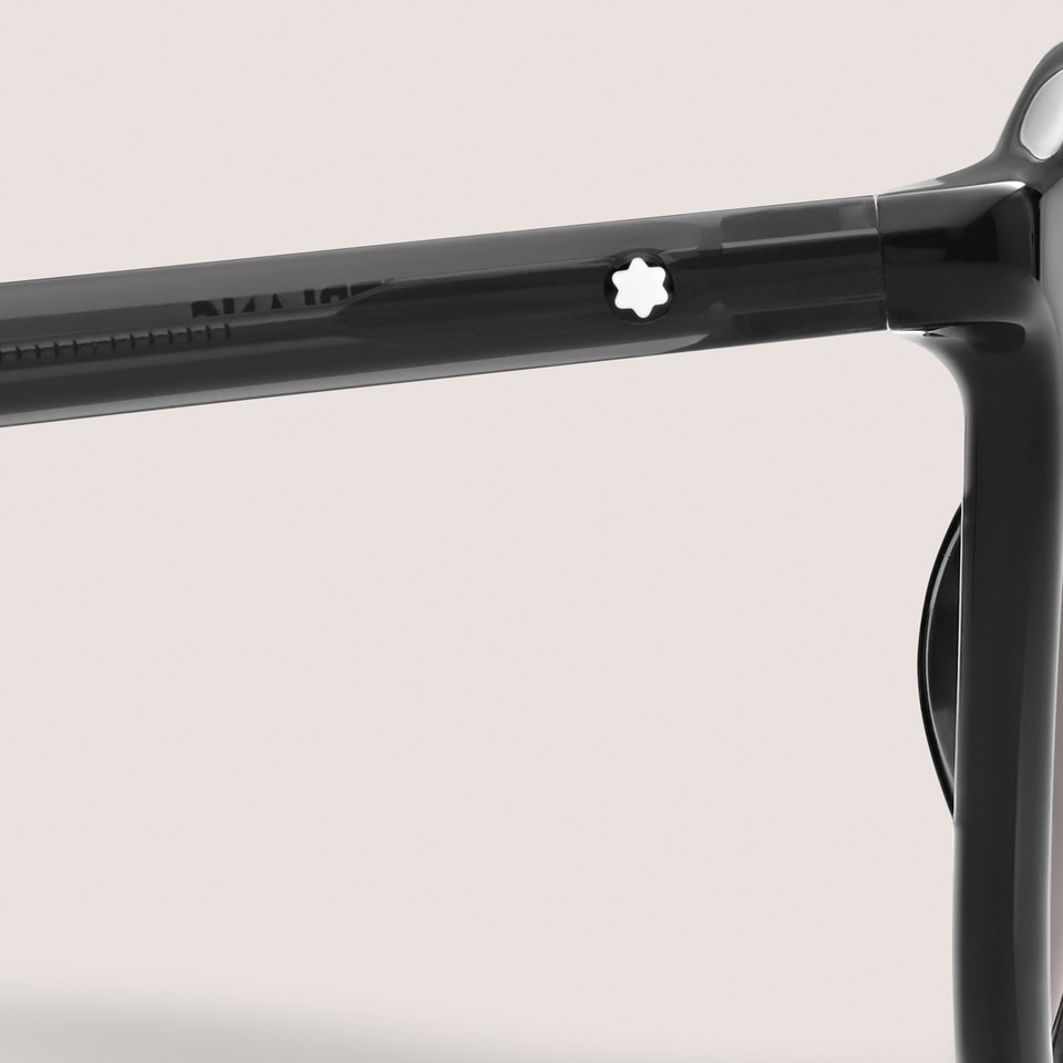 Round Sunglasses with Black Injected Frame - 4