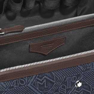 Toiletry Case in 4810 Denim