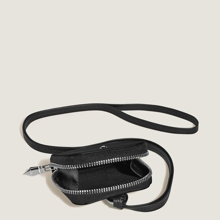 Earphone Case in Meisterstück Leather