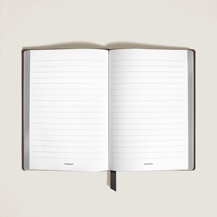 Medium Notebook in Grain Leather, Lined Pages