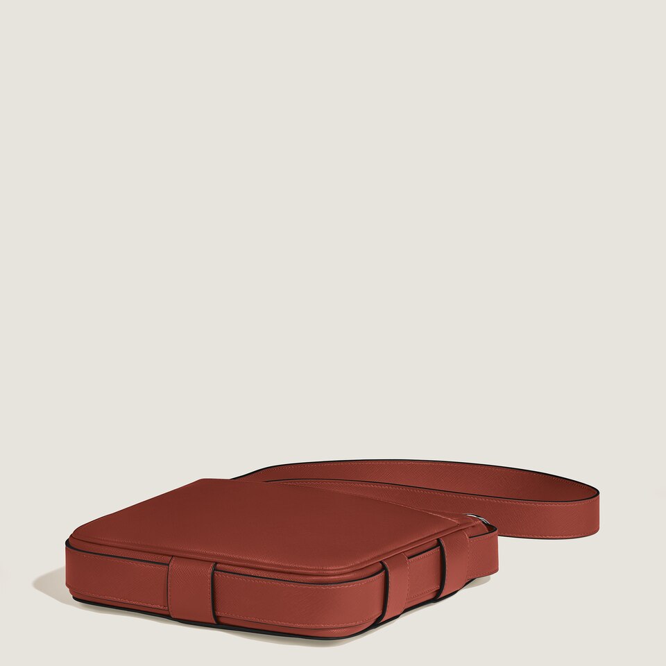 Vertical Belt Messenger Bag in Sartorial Leather - 7