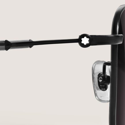 Squared Sunglasses with Black Metal Frame