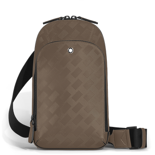 Medium On-Body Bag in Extreme Leather