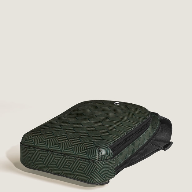 Medium On-Body Bag in Extreme Leather - 6