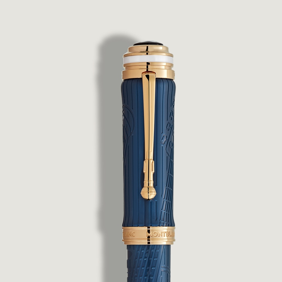 Great Characters Homage to Queen Special Edition Fountain Pen - 5