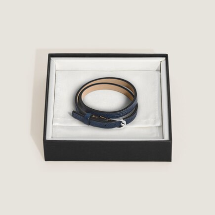 Horseshoe Buckle Adjustable Bracelet in Grain Leather