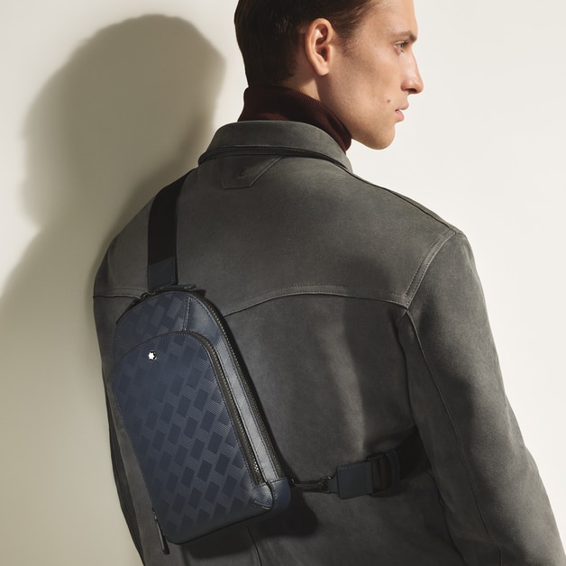 Medium On-Body Bag in Extreme Leather - 2