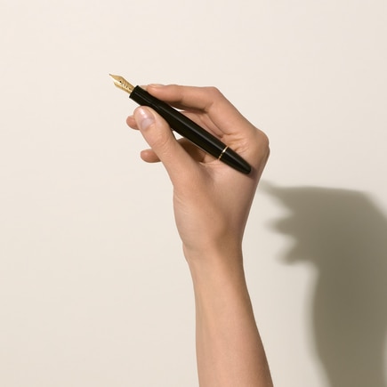 Meisterst&uuml;ck Gold-Coated LeGrand Calligraphy Fountain Pen Curved Nib