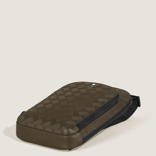 Medium On-Body Bag in Extreme Leather - 8