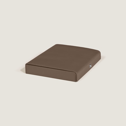 Coffret de Voyage pour 8&nbsp;Instruments d&rsquo;&Eacute;criture en Cuir Grain&eacute;