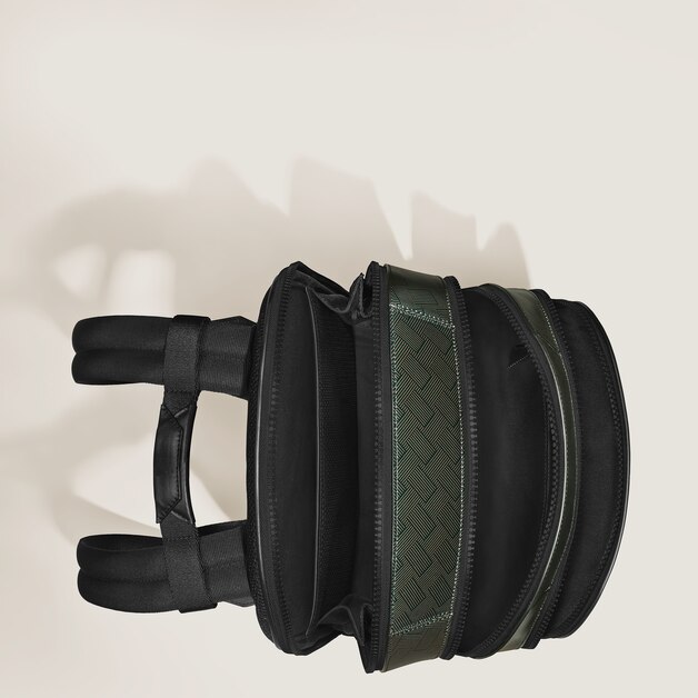 Medium Backpack with 3 Compartments in Extreme Leather - 6