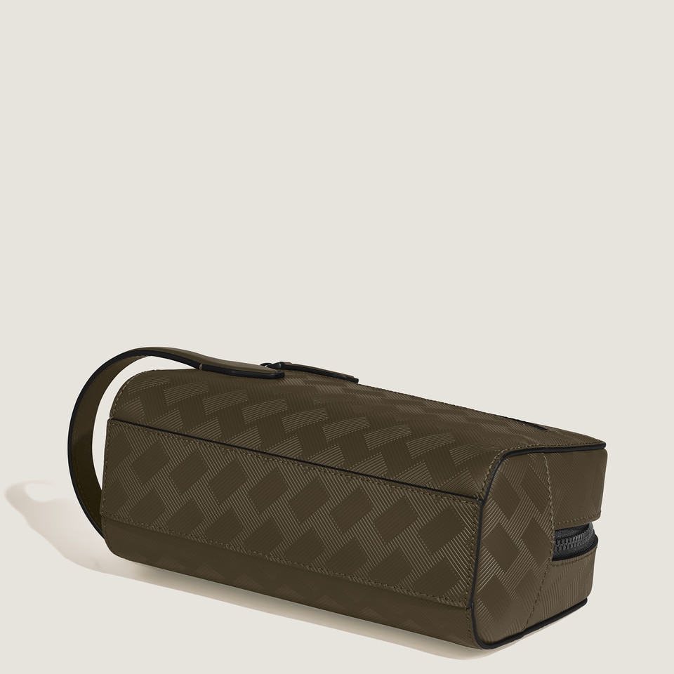Toiletry Clutch in Extreme Leather - 8