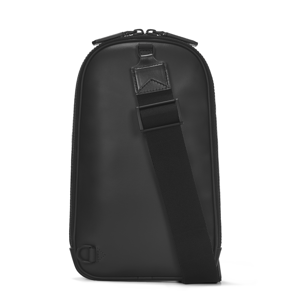 Medium On-Body Bag in Extreme Leather - 8