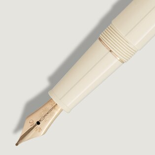 Meisterst&uuml;ck Romeo & Juliet Dou&eacute; Classique Fountain Pen