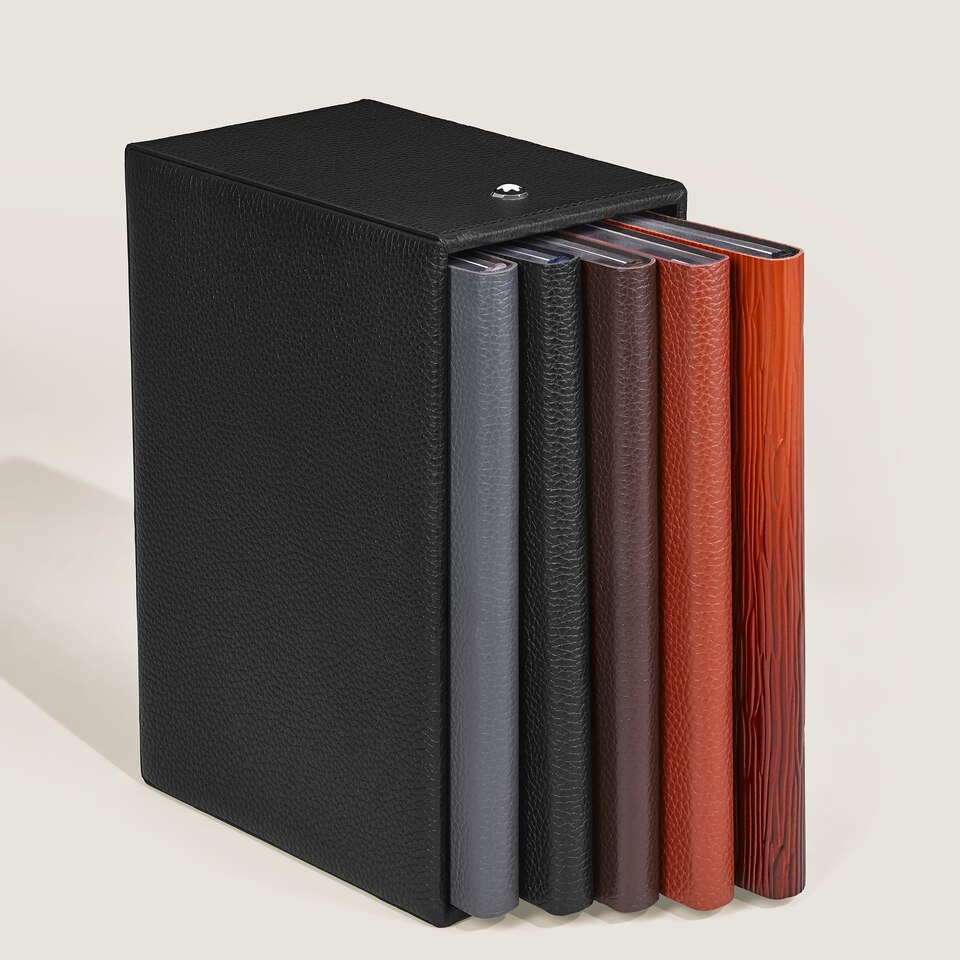 Frame for 5 Medium Notebooks in Grain Leather - 2