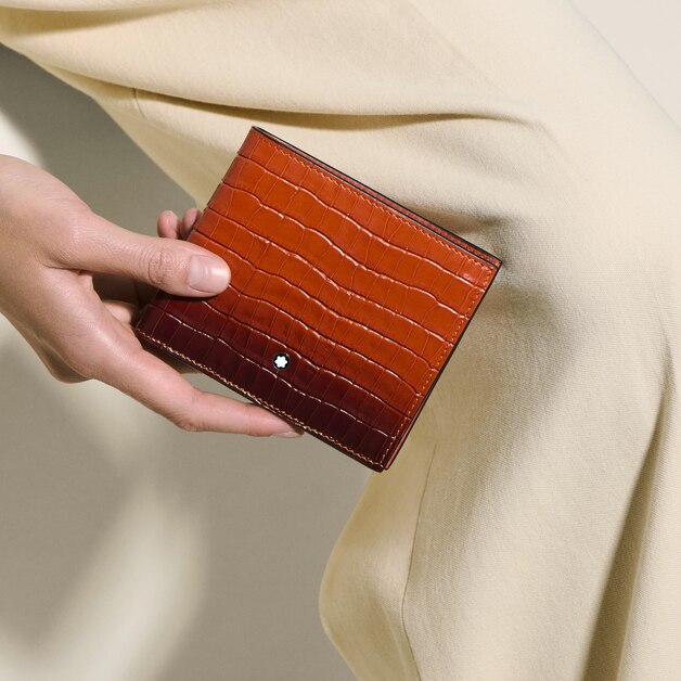 Wallet 8cc in Croco-Embossed Leather - 2