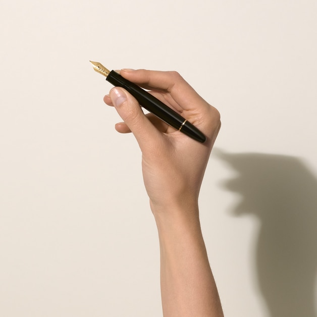 Meisterst&uuml;ck Gold-Coated LeGrand Calligraphy Fountain Pen Curved Nib - 2