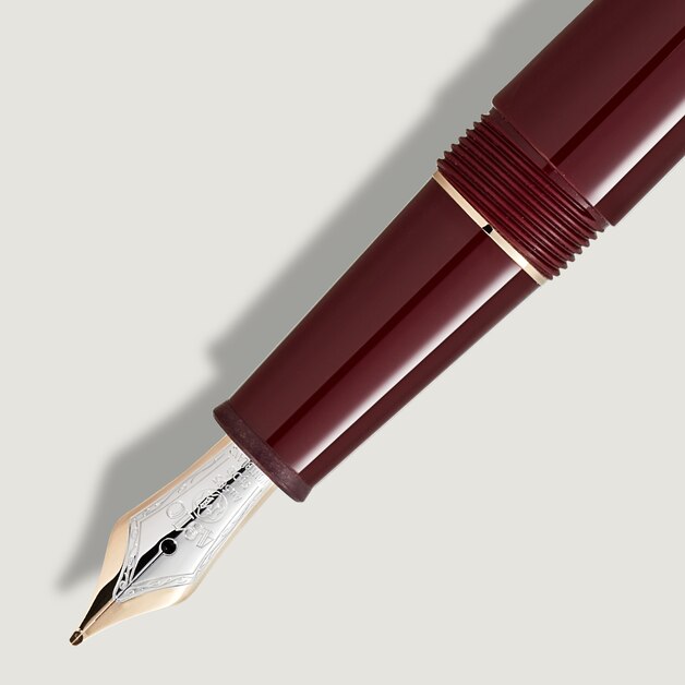 Meisterstück Burgundy Red Classique Fountain Pen - 3