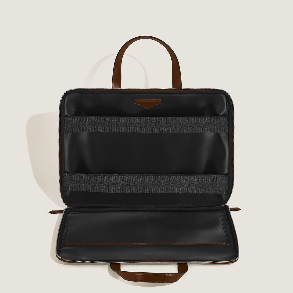 Thin Briefcase in Meisterst&uuml;ck Leather - 6