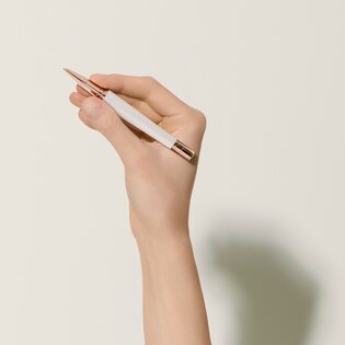 Montblanc Marilyn Monroe Special Edition Pearl Rollerball