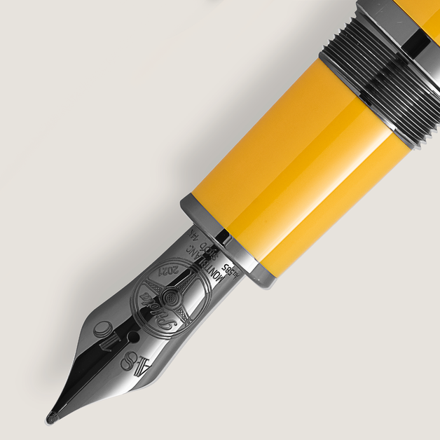 Great Characters Enzo Ferrari Special Edition Giallo Modena Fountain Pen - 3