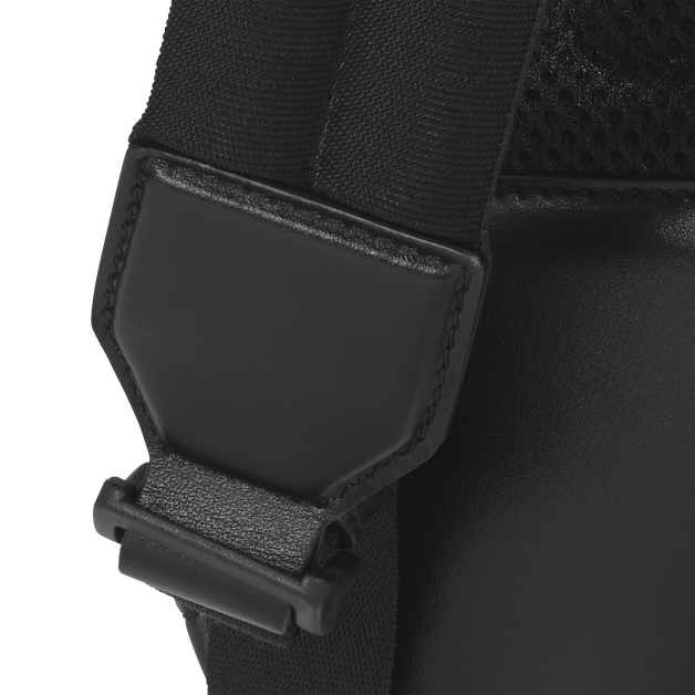 Medium Backpack with 3 Compartments in Extreme Leather - 6