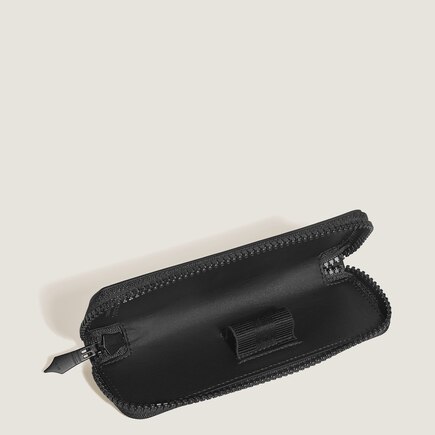 1-Pen Pouch with zip in Extreme Leather