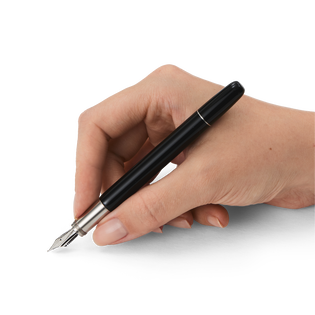 Montblanc Heritage Rouge et Noir Special Edition Fountain Pen